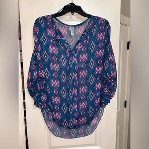 dina be Blouse. Blue/Pink Sheer print. Lovely. Size Medium. EUC